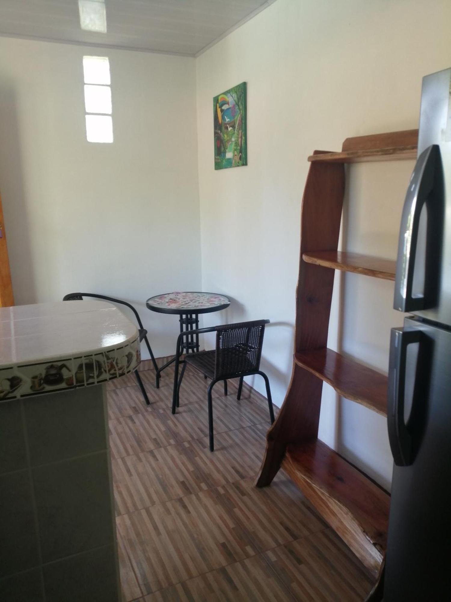 Lodge Cabinas Tucanes *