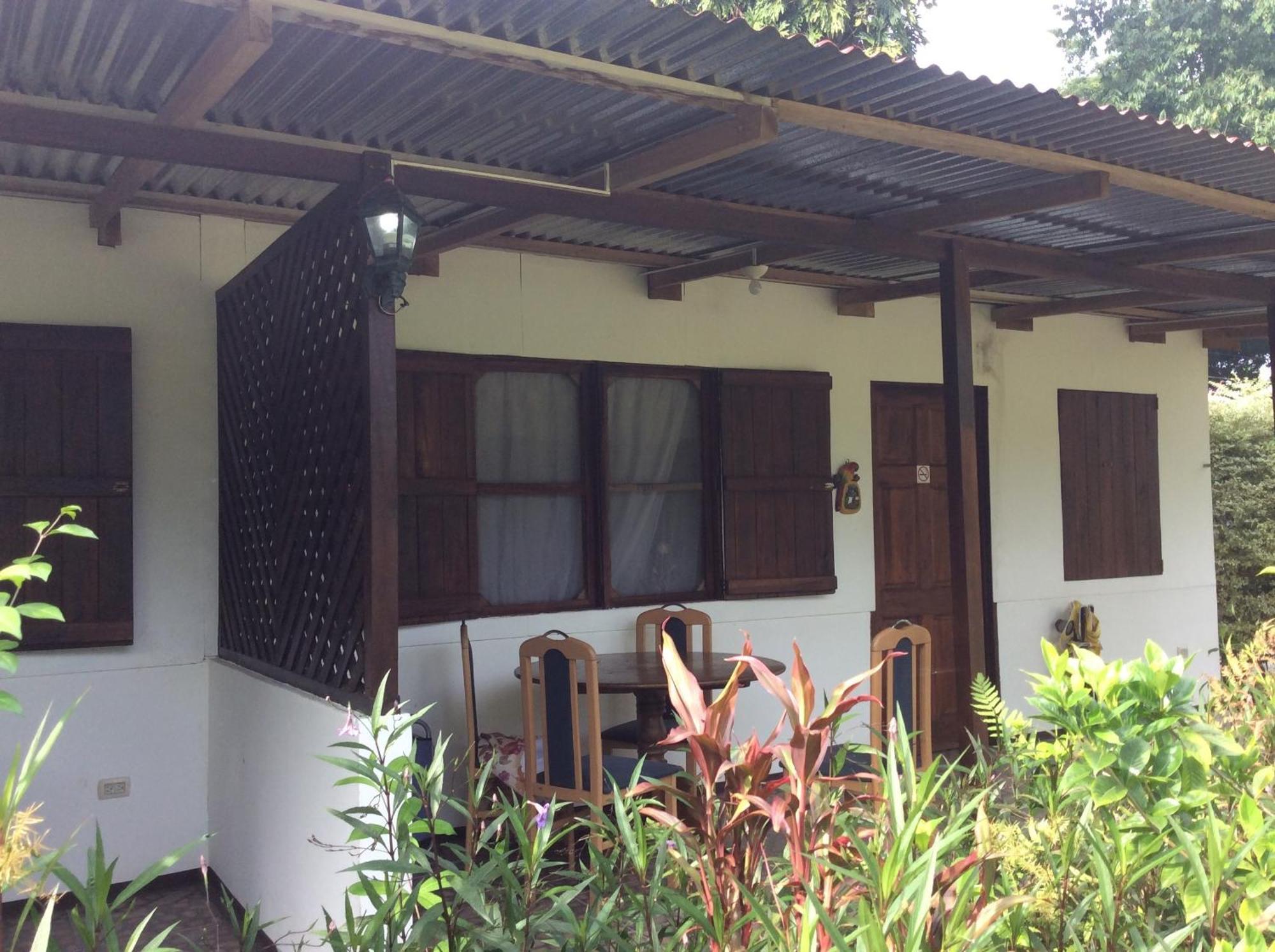 Casas Y Cabinas Tucanes *